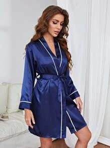 size 16 XL clothes, costumes , roleplay etc.